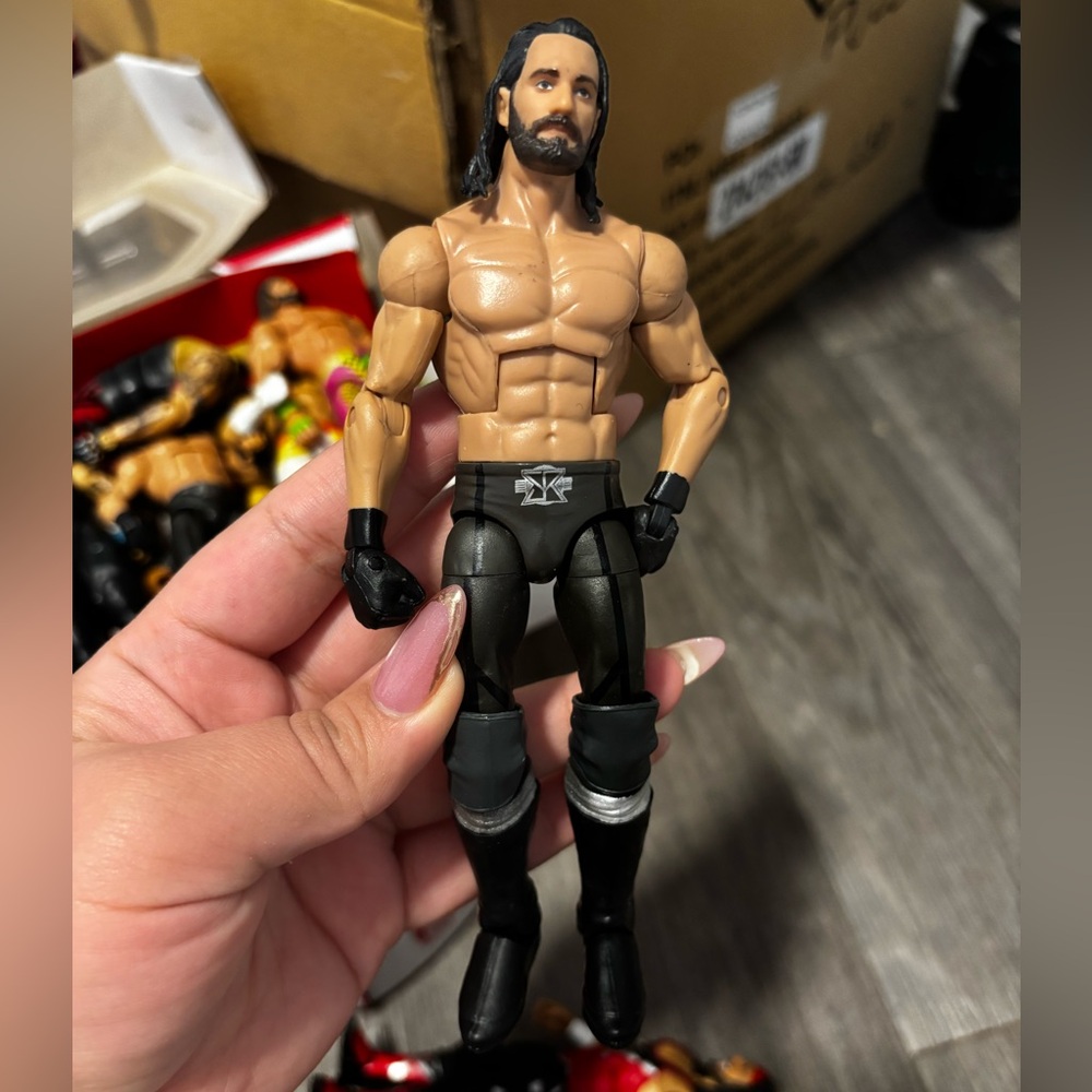 WWE Seth Rollins Elite Collection action figure